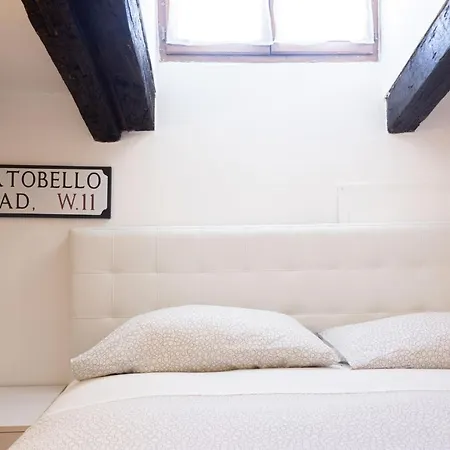 Beautiful Penthouse In City Center With Balcony Bologna Exterior photo